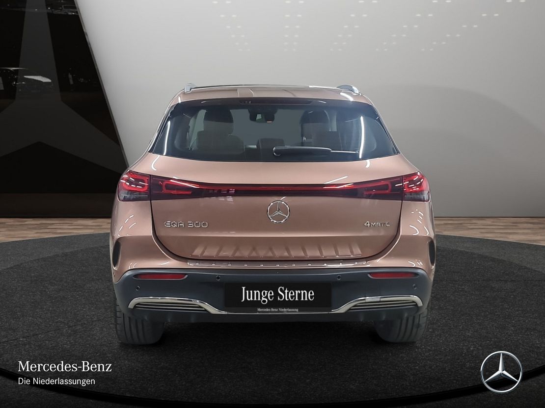 Mercedes-Benz EQA 300 4MATIC