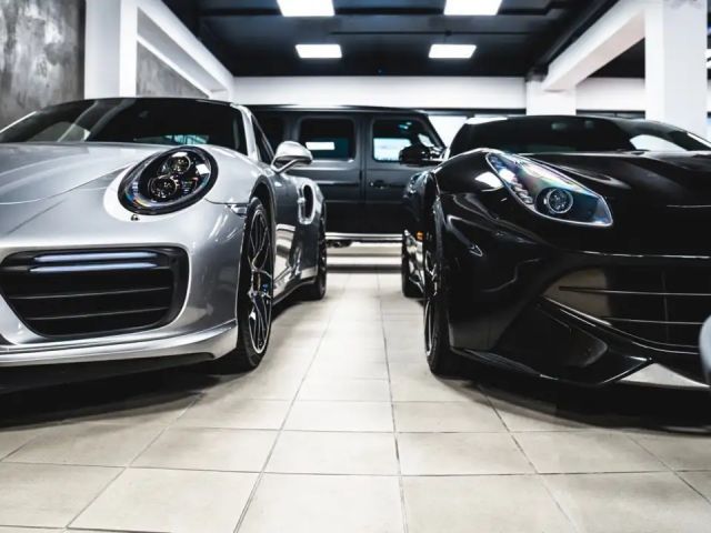 Ferrari 12Cilindri SPIDER INDIVIDUAL MASSAGE JBL 26 NEW