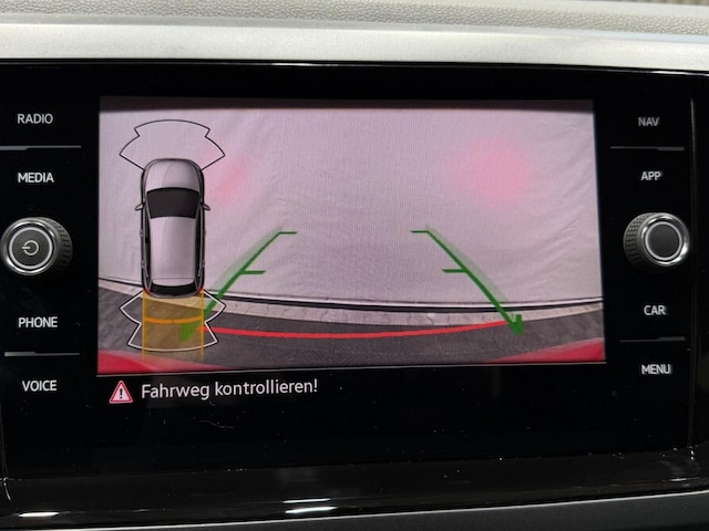 Volkswagen Polo 1.0 TSI DSG R-Line