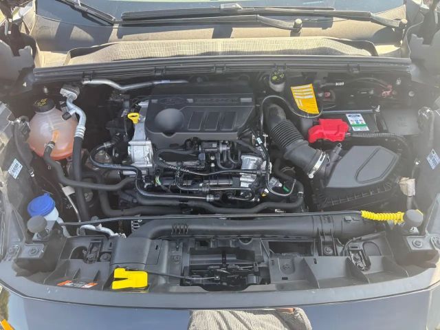 Ford Puma EcoBoost Titanium