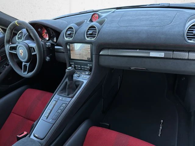 Porsche Boxster 718 RS