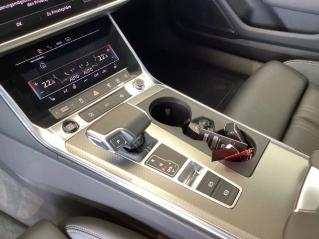 Audi A6 40 TDI Avant Quattro S-Line