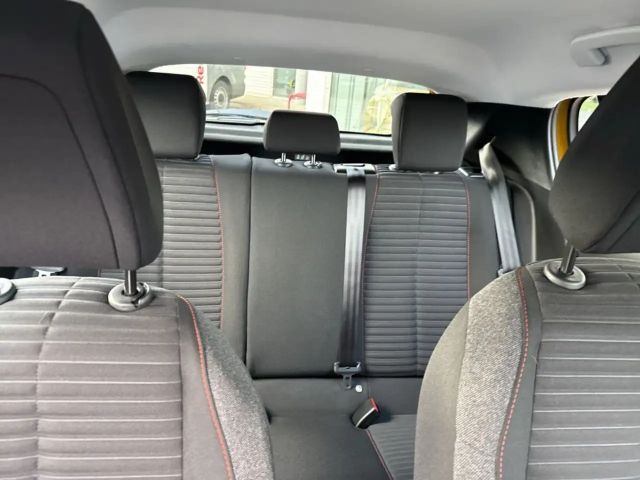 Peugeot E-208 Active Pack