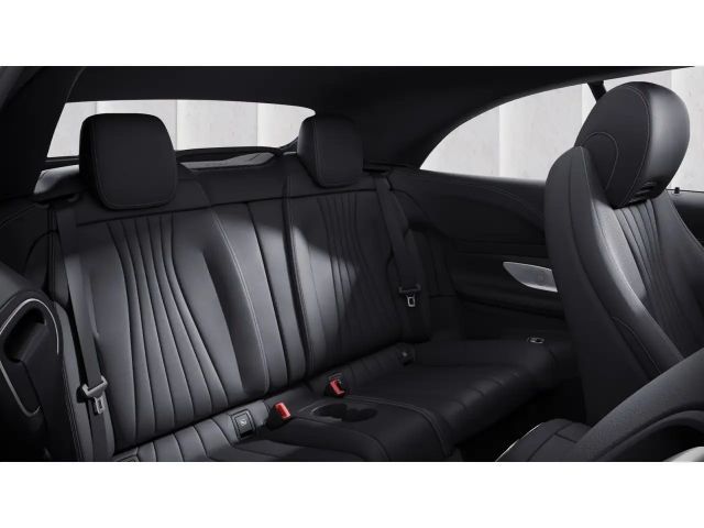 Mercedes-Benz E 300 AMG Line Cabriolet