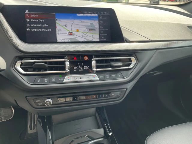 BMW 118 118i M-Sport Sedan