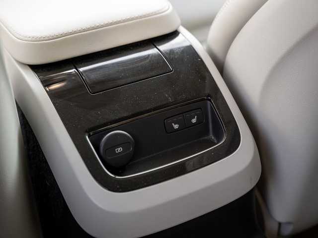 Volvo V60 AWD Bright Plus T6