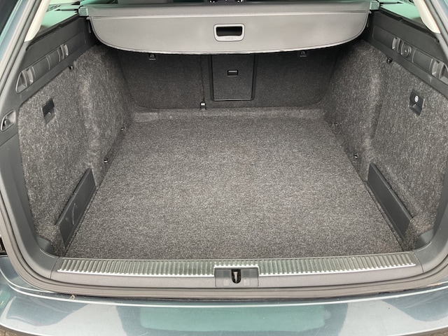 Skoda Superb 2.0 TDI Ambition Combi