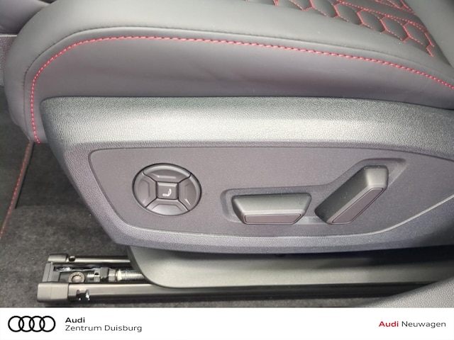 Audi RS3 Quattro S-Tronic Sedan