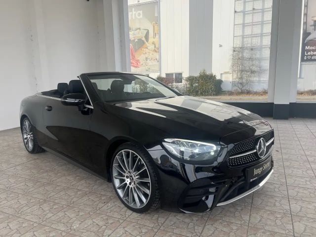 Mercedes-Benz E 200 AMG Line Cabriolet