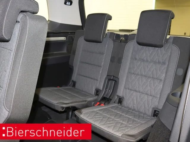 Volkswagen Touran 1.5 TSI DSG Move