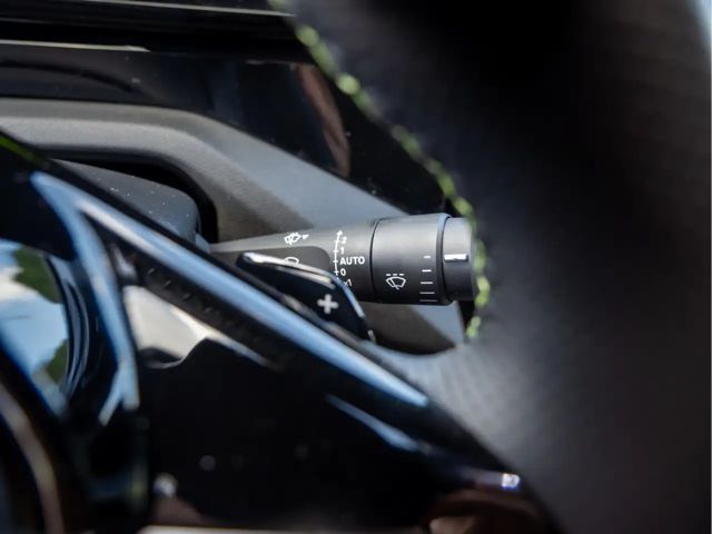 Peugeot 408 GT-Line Hybrid