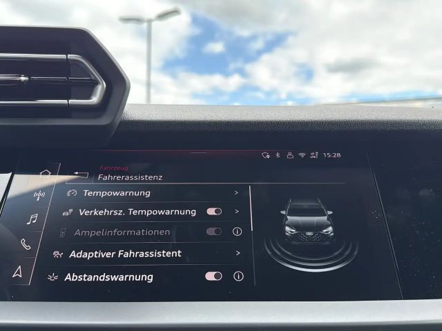 Audi A3 30 TDI Sedan