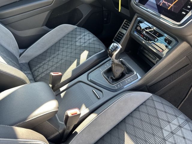 Volkswagen Tiguan 2.0 TDI IQ.Drive R-Line