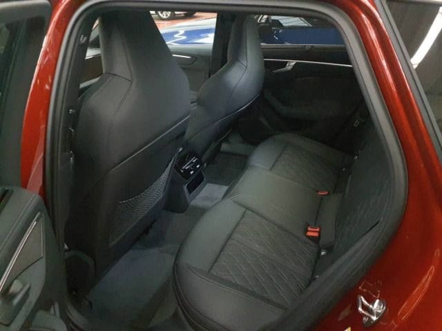 Audi A6 Avant Quattro S-Tronic