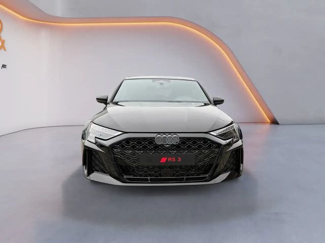Audi RS3 S-Tronic Sedan Sportback