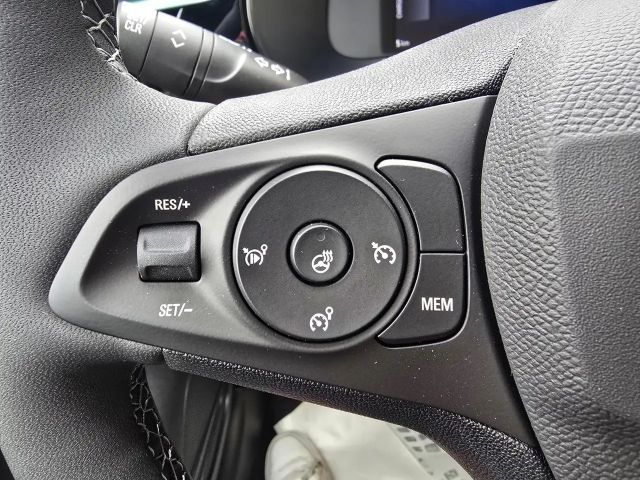 Opel Corsa YES 136PS +OBC 3phasig+ Wärmepumpe+