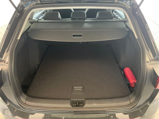 Volkswagen Golf 1.5 TSI Golf VIII Variant