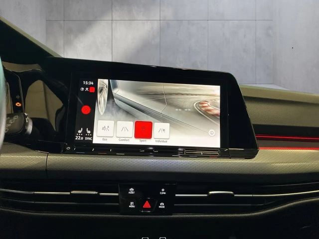 Volkswagen Golf DSG Life