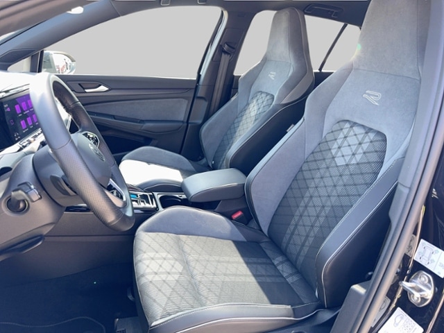 Volkswagen Golf 1.5 eTSI DSG Golf VIII