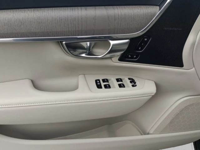 Volvo V90 AWD Dark T6 Ultra