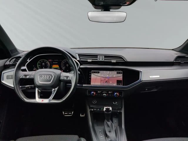 Audi Q3 Hybride S-Line S-Tronic