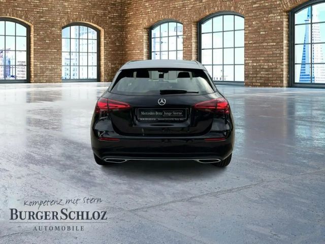 Mercedes-Benz A 200 Progressive