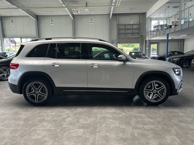 Mercedes-Benz GLB 250 4MATIC AMG Line Premium