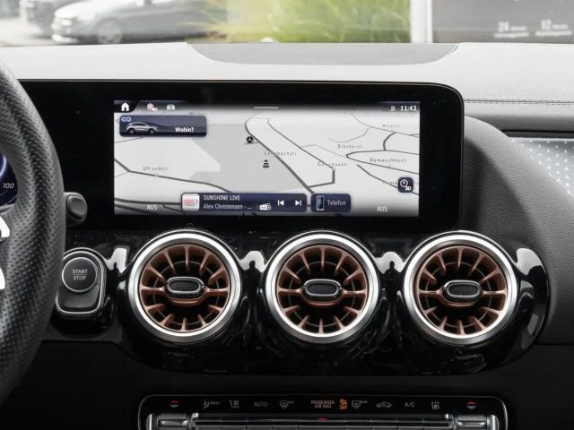 Mercedes-Benz EQA 300 4MATIC