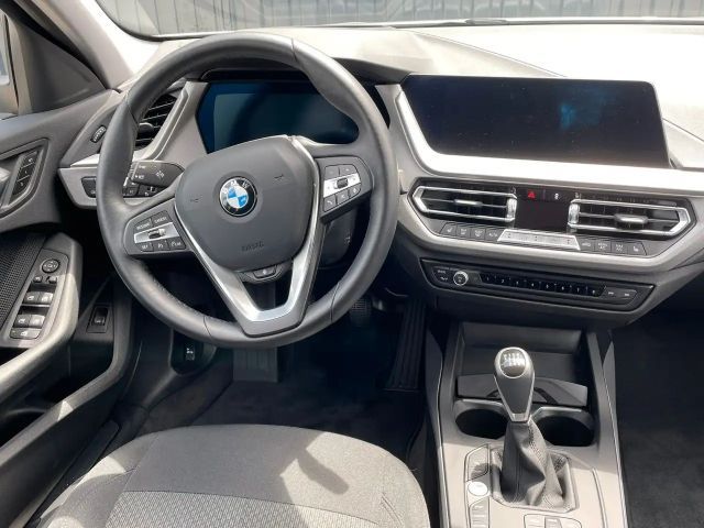 BMW 116 116i 5-deurs Sedan