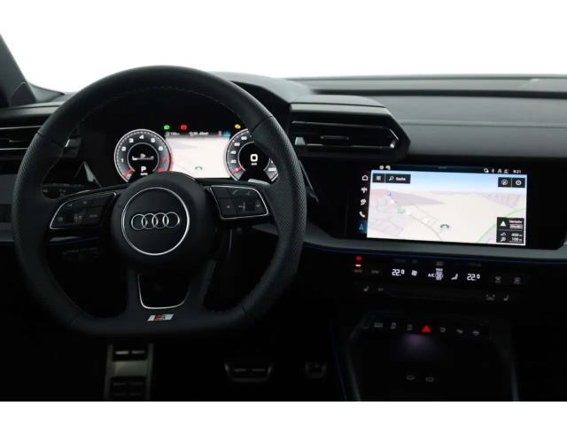 Audi A3 35 TFSI S-Line Sedan Sportback