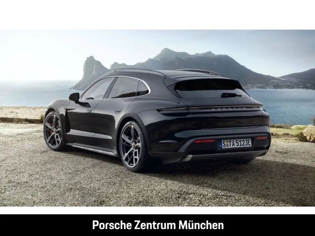 Porsche Taycan 4S Cross Turismo