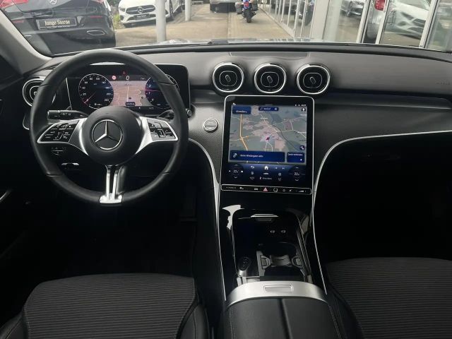 Mercedes-Benz C 180 AVANTGARDE Estate