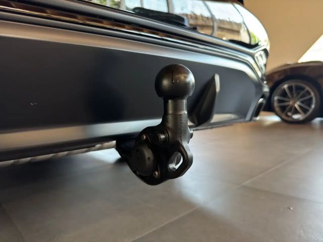 Audi A6 Avant Quattro