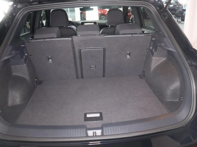 Volkswagen T-Roc 1.5 TSI DSG R-Line