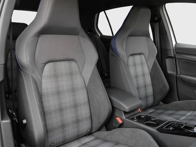 Volkswagen Golf GTE Golf VIII IQ.Drive