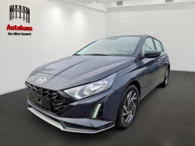 Hyundai i20 SITZHEIZUNG+NAVI+KLIMA+LENKRADHEIZ+RÜCKFAHRKAM.