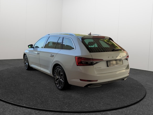 Skoda Superb 2.0 TDI Combi