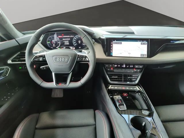 Audi RS e-tron GT Laser HuD 360° Kamera B&O Pano