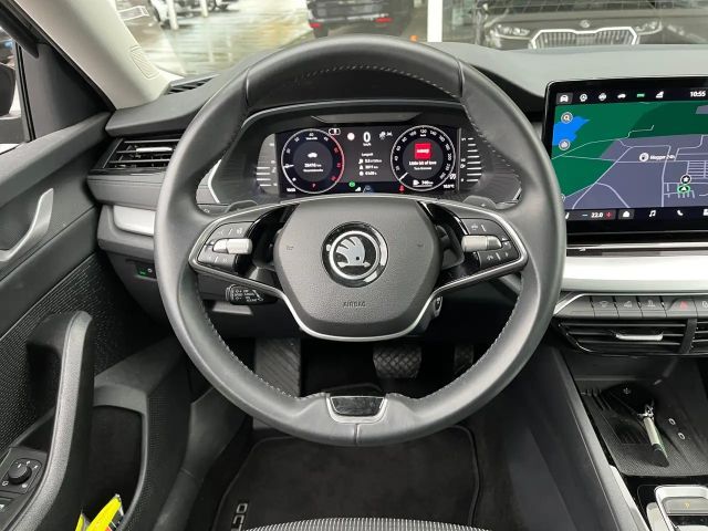 Skoda Octavia Combi Selection