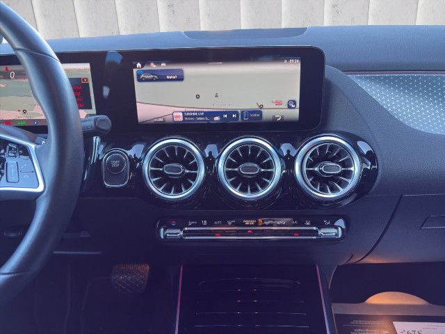 Mercedes-Benz EQA 300 4MATIC