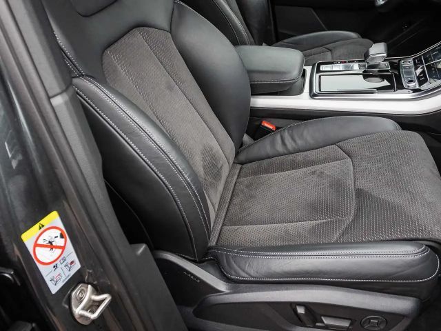 Audi Q7 55 TFSI Quattro S-Line