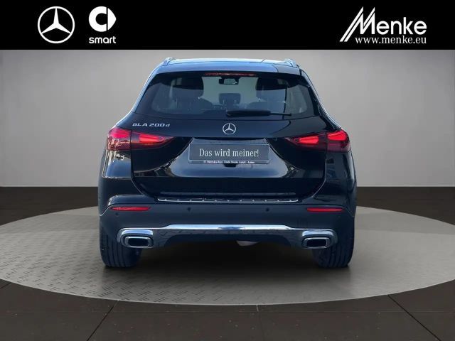 Mercedes-Benz GLA 200 GLA 200 d