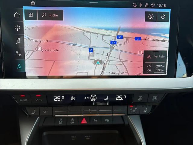 Audi A3 30 TDI Sedan