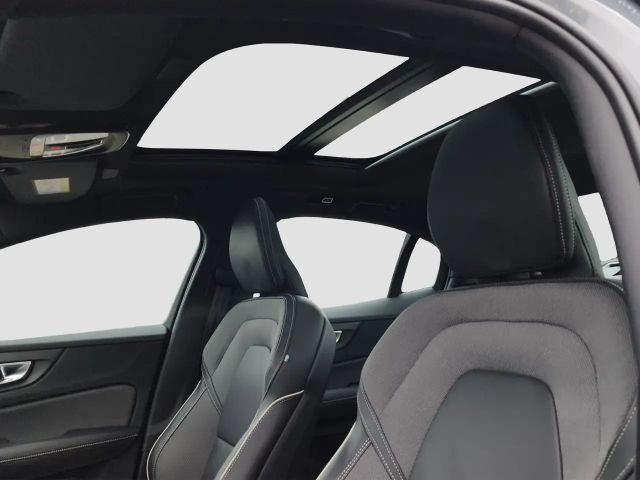 Volvo S60 AWD Dark Ultimate