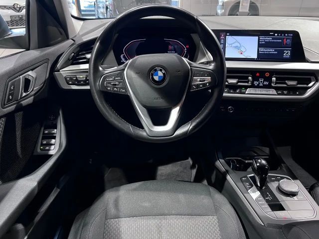 BMW 118 118i Advantage pakket Sedan