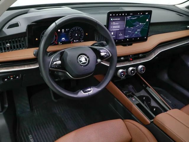 Skoda Superb 2.0 TDI Combi