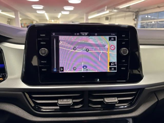 Volkswagen T-Roc 1.5 TSI DSG Life