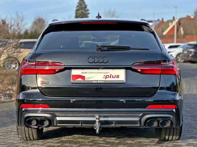 Audi S6 Avant Quattro