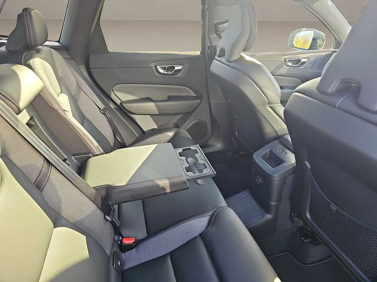 Volvo XC60 AWD Plus T8