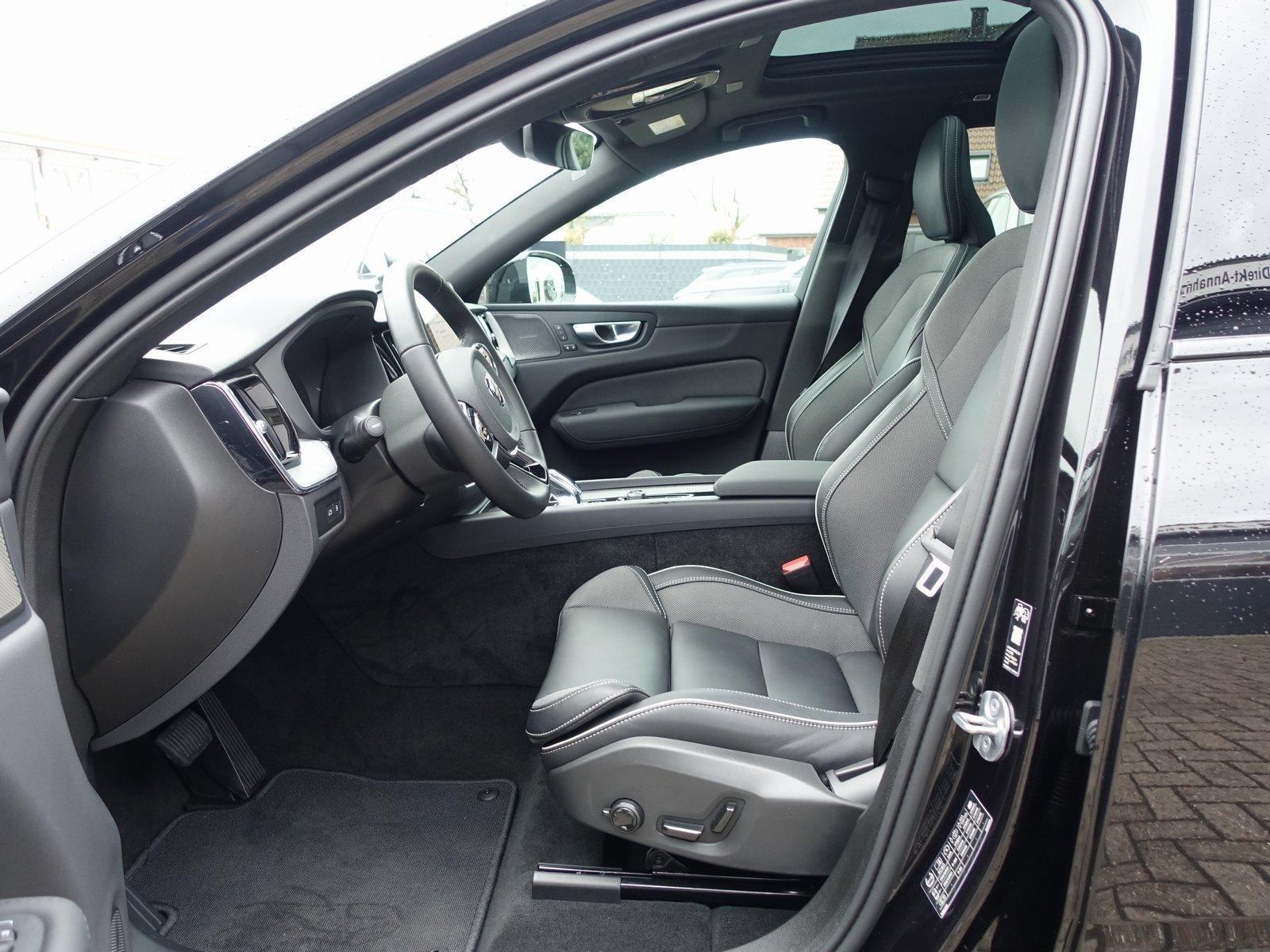 Volvo XC60 AWD Plus T6